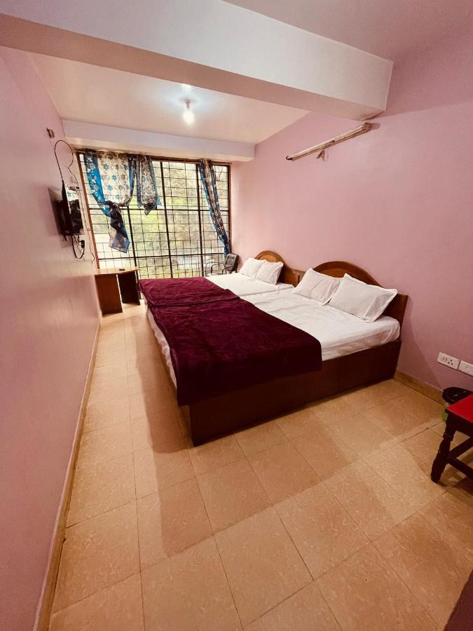 Hotel Nakshatra Ooty Eksteriør bilde