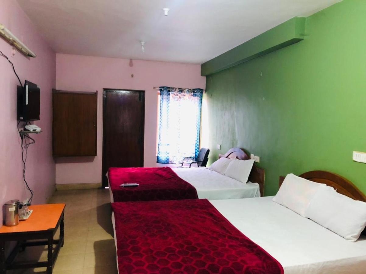 Hotel Nakshatra Ooty Eksteriør bilde