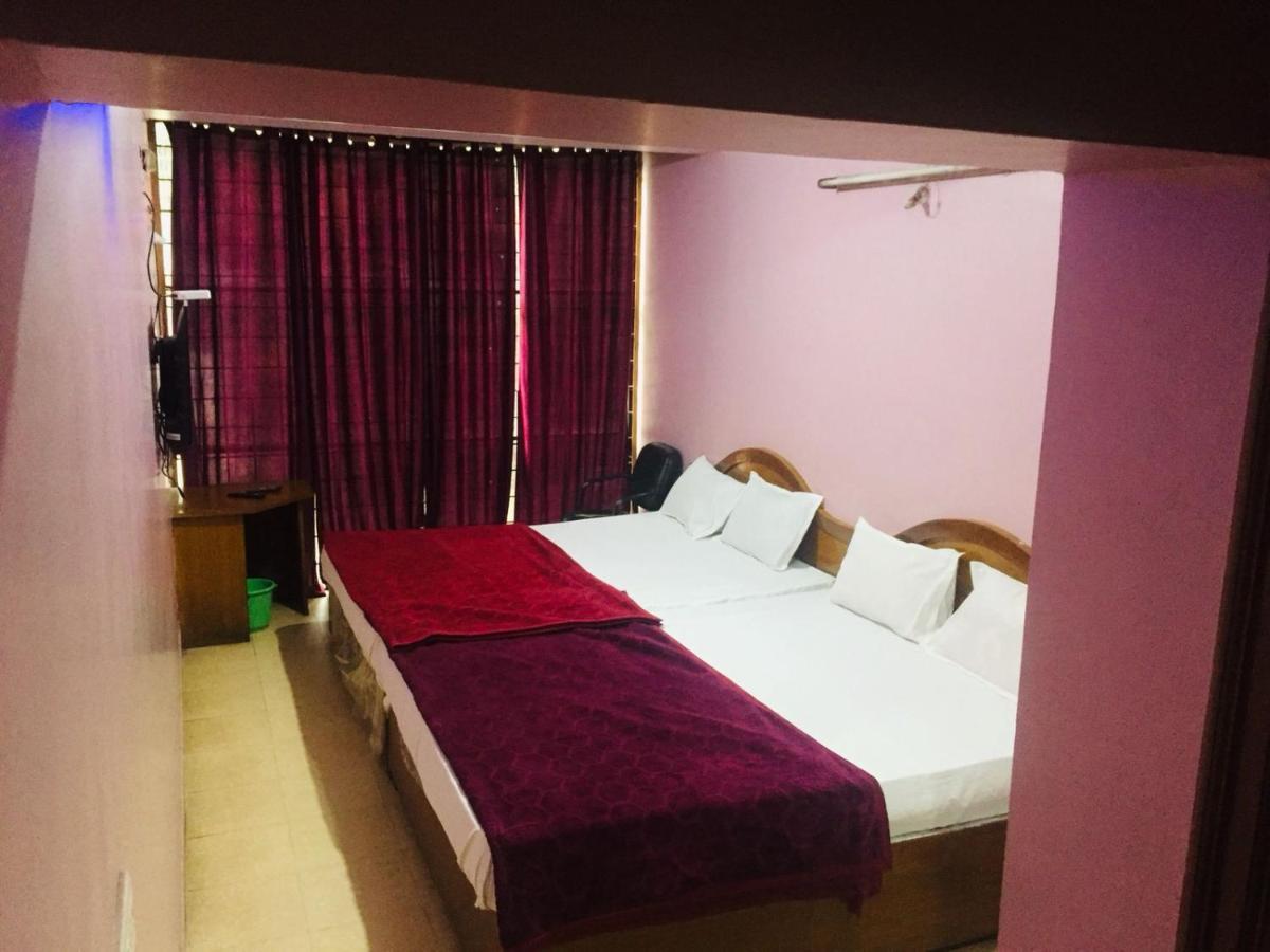 Hotel Nakshatra Ooty Eksteriør bilde
